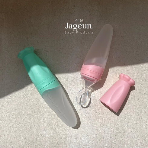 Soft Bottle Baby Squeeze Feeder in pink