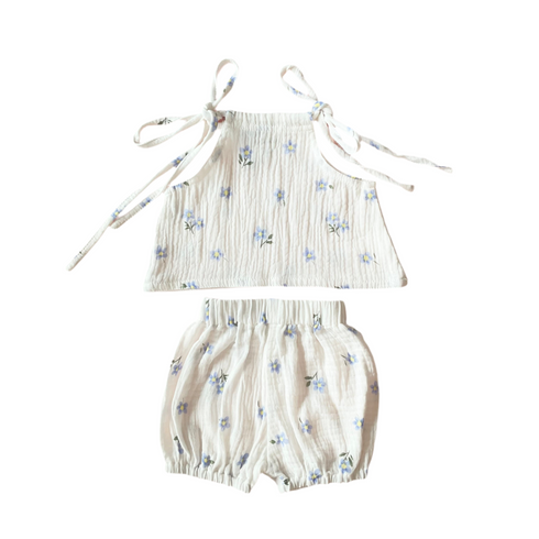 Floral-patterned top and shorts set in cotton