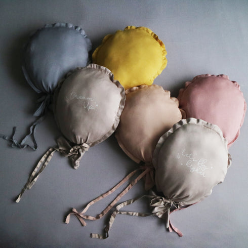 Wall balloon