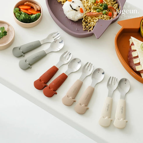 Stainless Steel Spoon & Fork Set in Burgundy