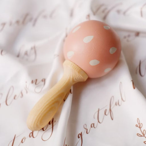 Pink Maracas