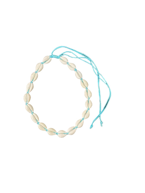 Neckless with shell